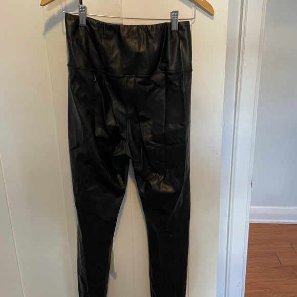 Wilfred Free Daria Legging - Picture 2 of 4